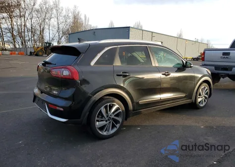 2019 Kia Niro Touring z USA, uszkodzony, nr VIN KNDCE3LC6K5250791